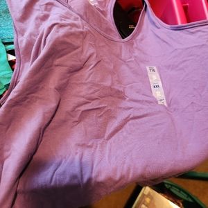 Old navy active brand tanks and bra